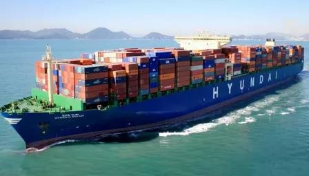1月份，全国港口货物吞吐量、集装箱吞吐量均实现两位数增长