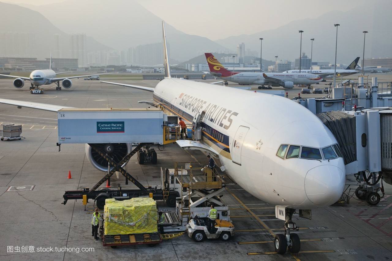 双十一购物节,国际空运航空快件大幅爆增