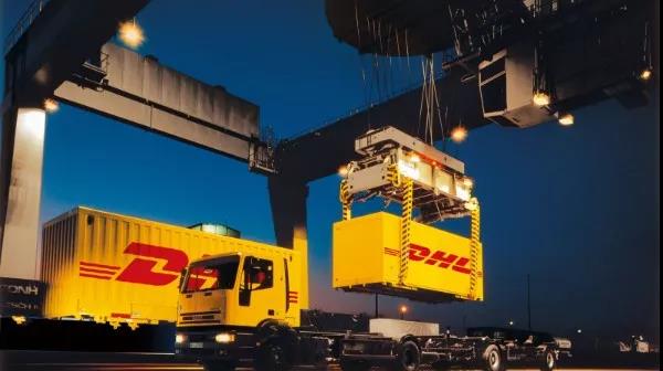 持续高运价和缺柜，DHL&赫伯罗特：预计集装箱市场要到2021年下半年才会恢复