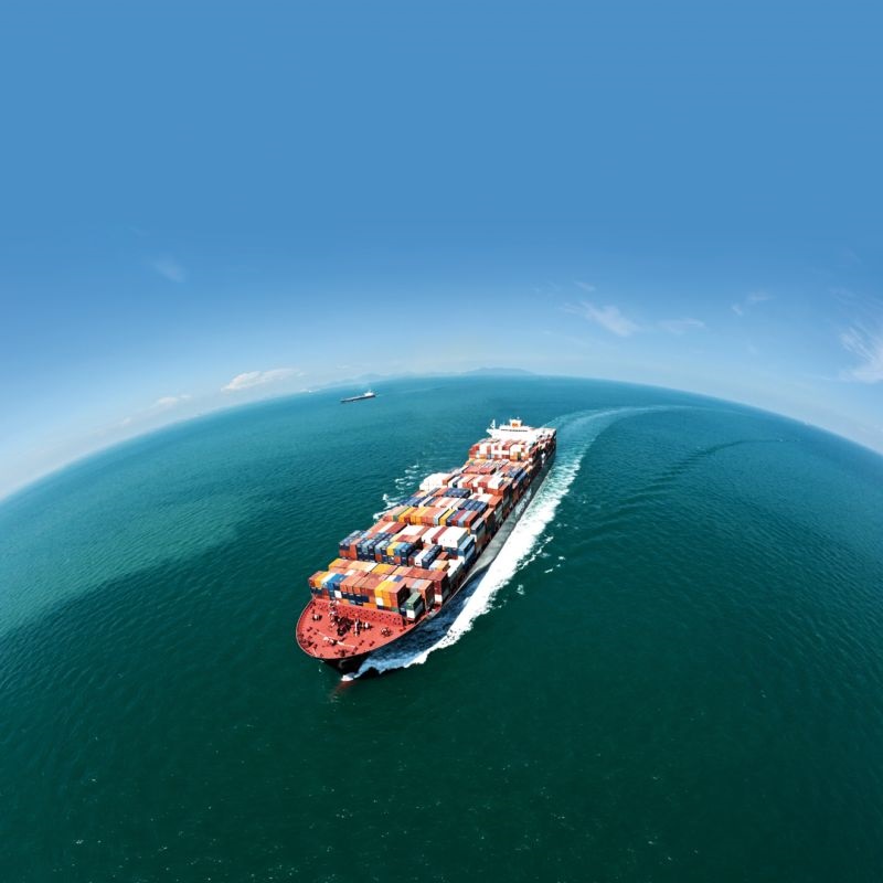 马士基预计海运收入将下降，继续在物流业