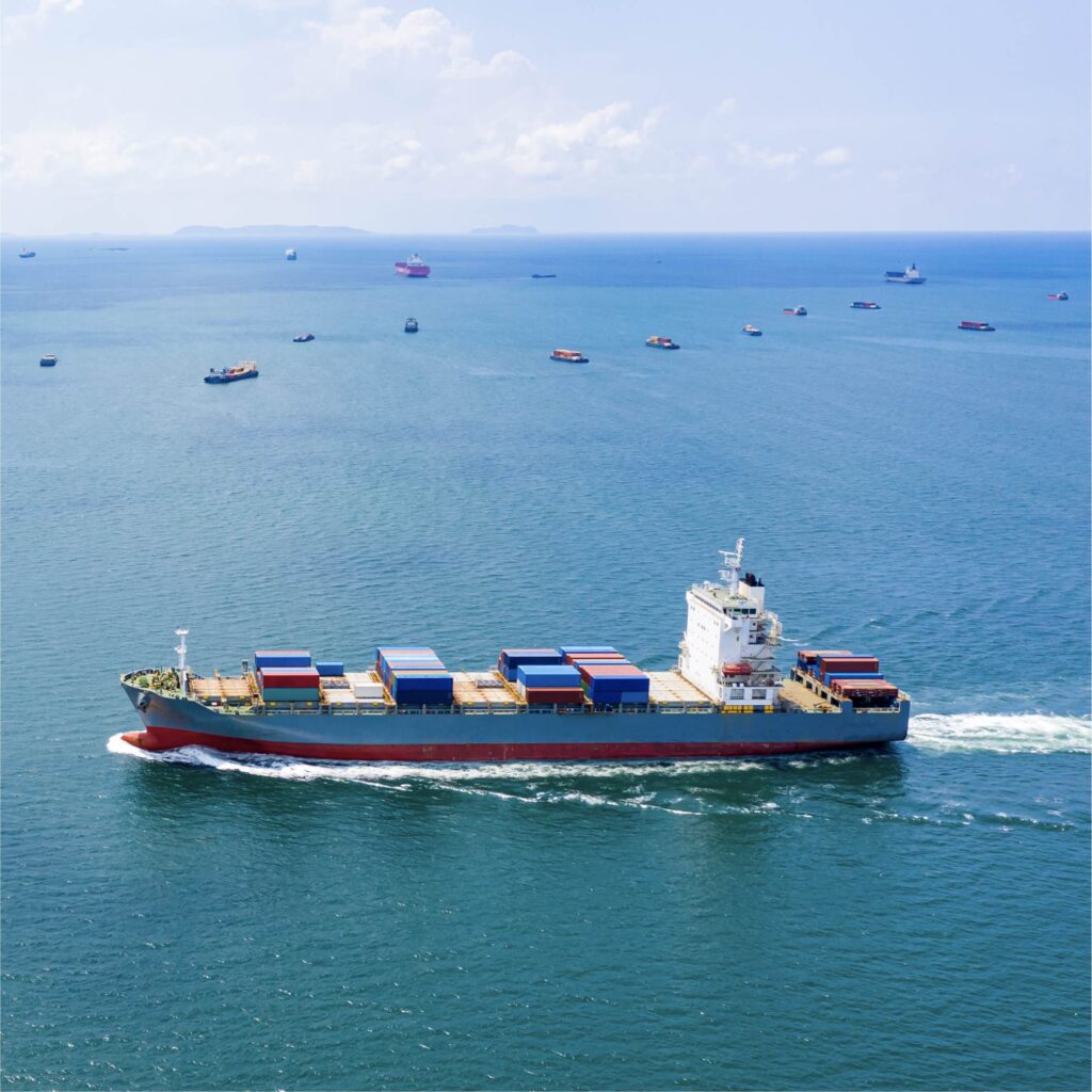 冬季风暴席卷美国,多条货运线路面临停运